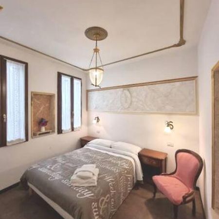 Ca'Briani Luxury - Behind S.Mark Square Veneţia Exterior foto