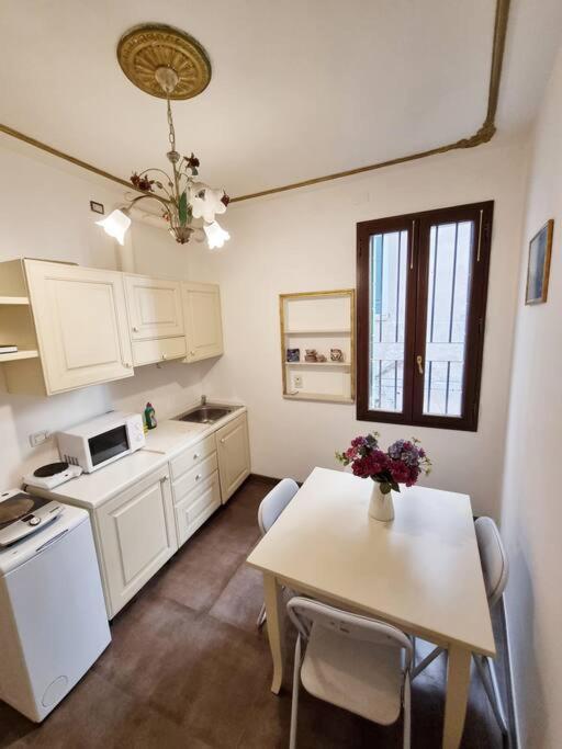 Ca'Briani Luxury - Behind S.Mark Square Veneţia Exterior foto